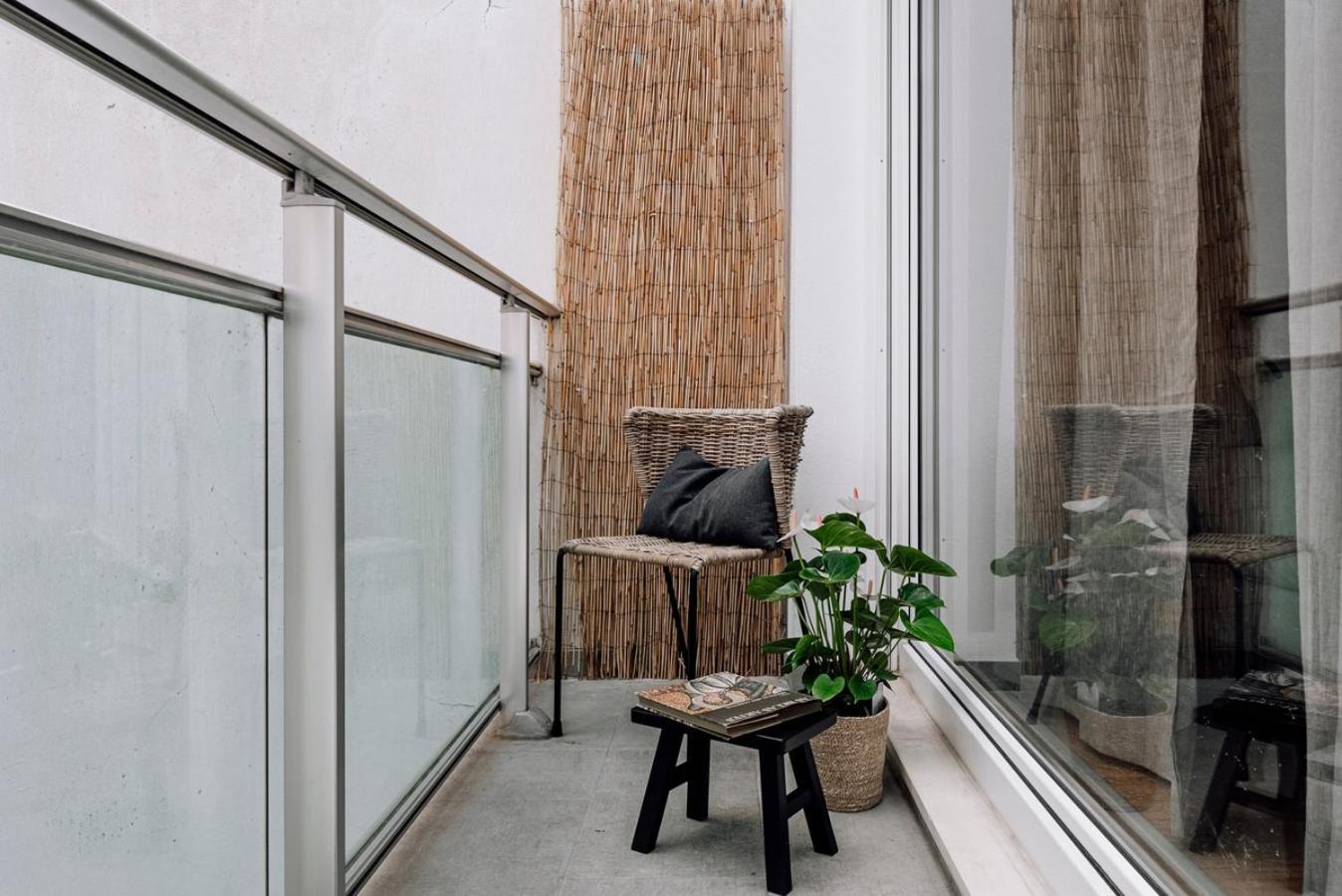 Apartment Amba - 2 Bedrooms In Bica Lisbon